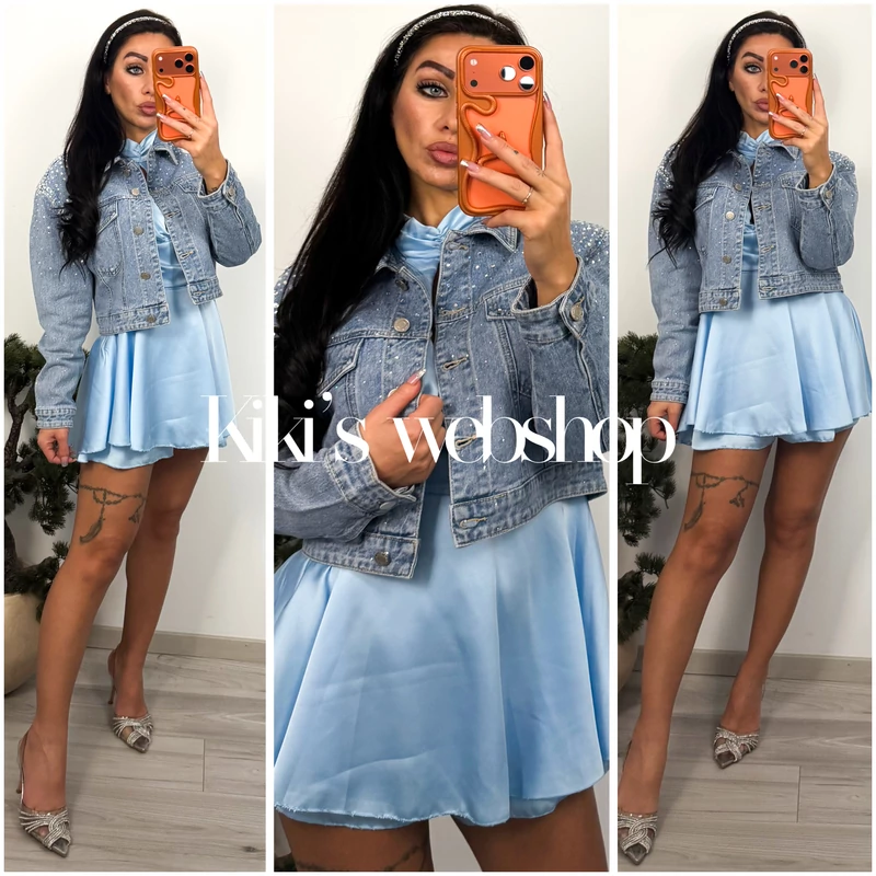 Selin overál kék